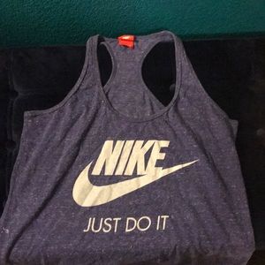 Nike Tank Top size L